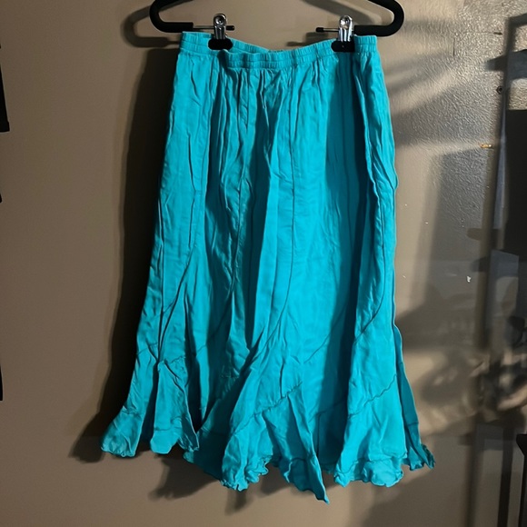 Turquoise flowy peasant skirt - Picture 1 of 4